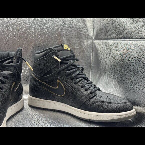 RARE 🚀 Sz‎ 11 Nike Air Jordan 1 Retro High City of Flight Black Gold 555088-031 - Picture 5 of 11